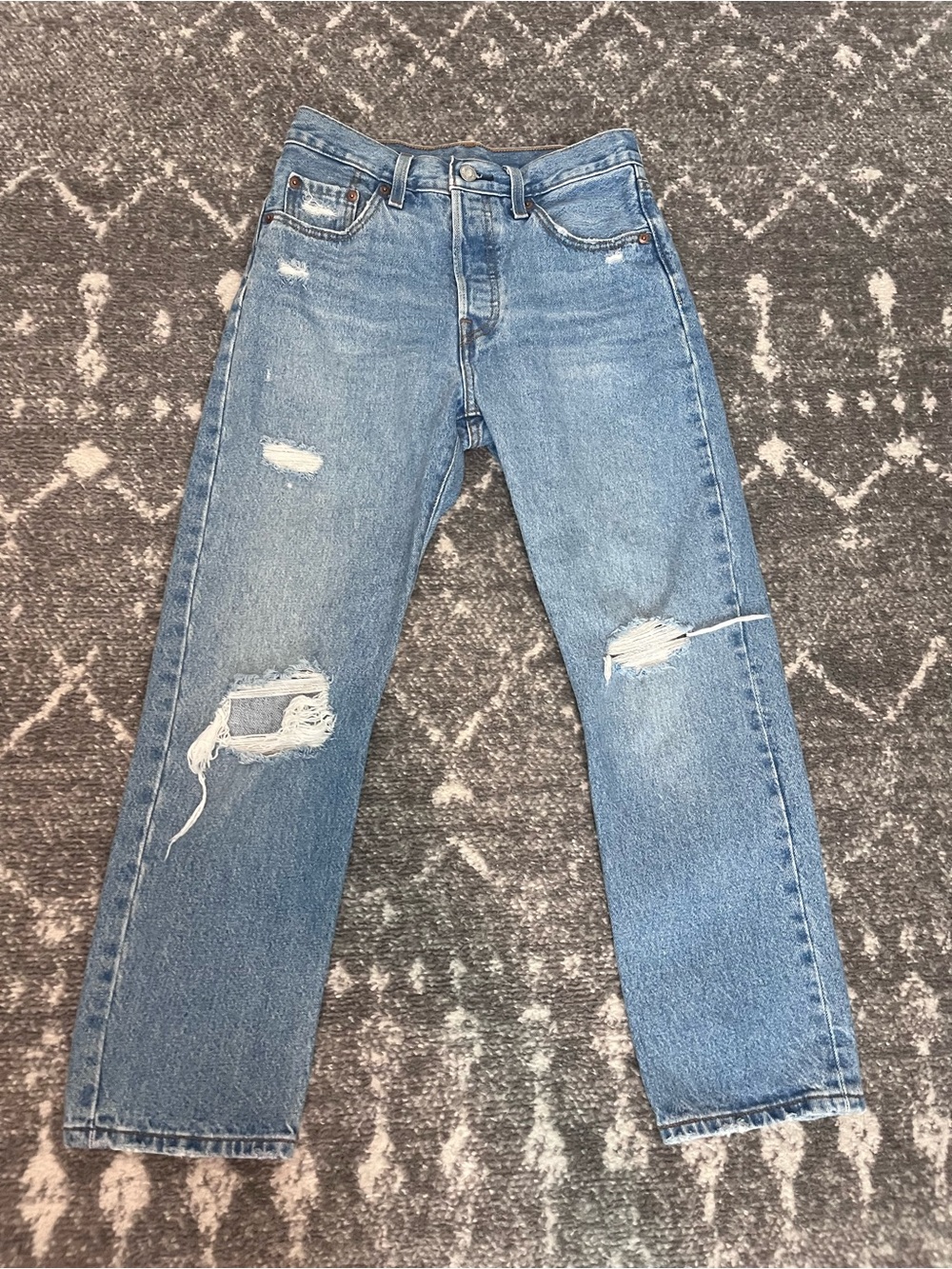 Levi's Women's 501 Crop
Jeans size 25